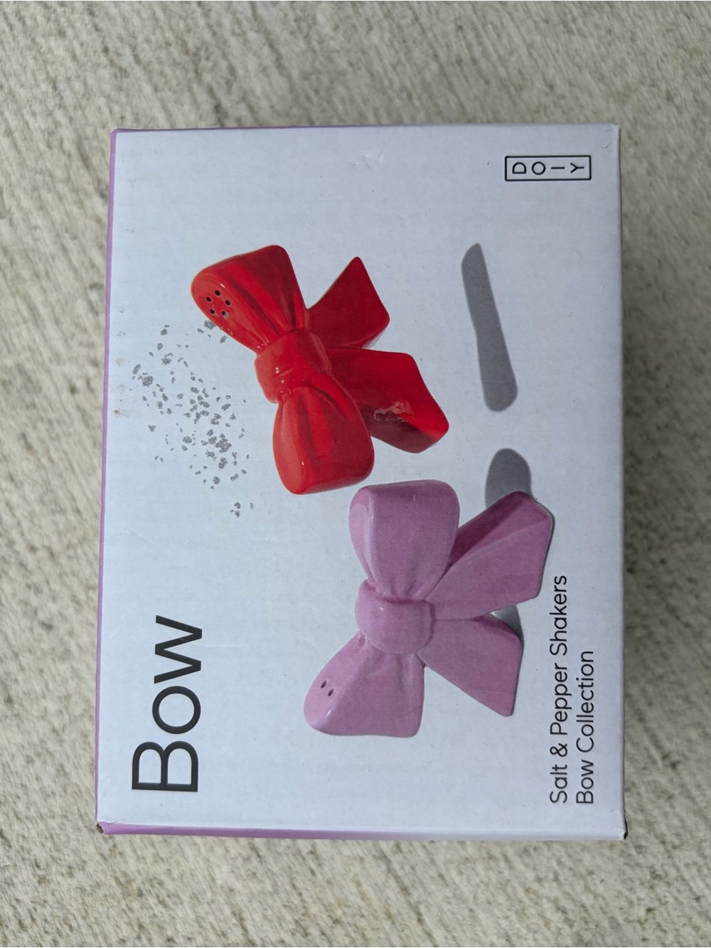 Bow Salt & Pepper Shakers - Pink and Red